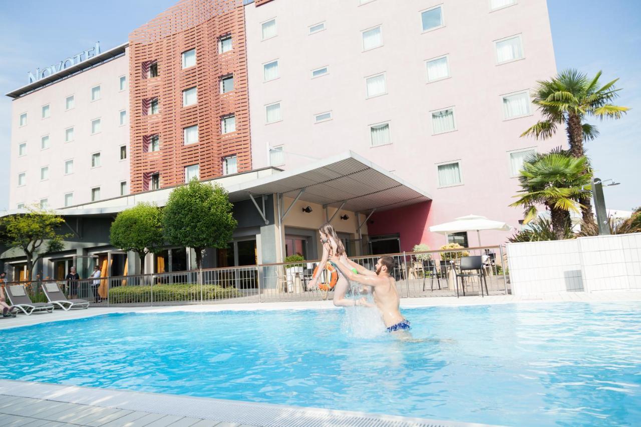 Novotel Brescia Due Exterior foto
