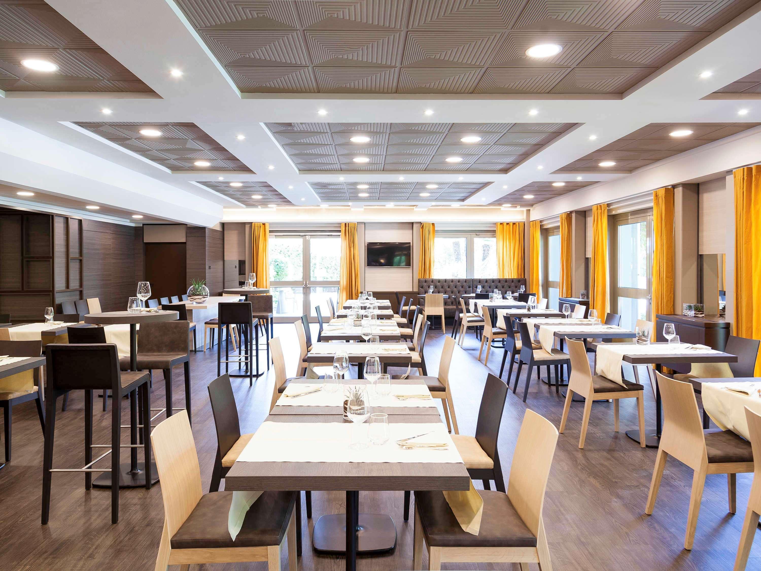 Novotel Brescia Due Exterior foto
