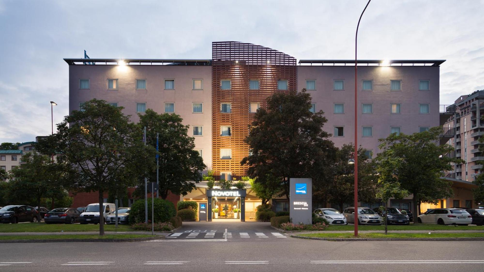 Novotel Brescia Due Exterior foto